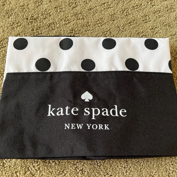 KATE SPADE LARGE CANVAS/NYLON TOTE WHITE BLACK DOT NEW in plastic - Picture 3 of 10